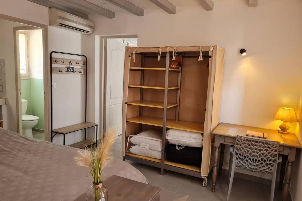 Appart Cosy Avec Son Exterieur Chaleureux,Piscine Et Parking Prive ฟองต์วิลเย ภายนอก รูปภาพ