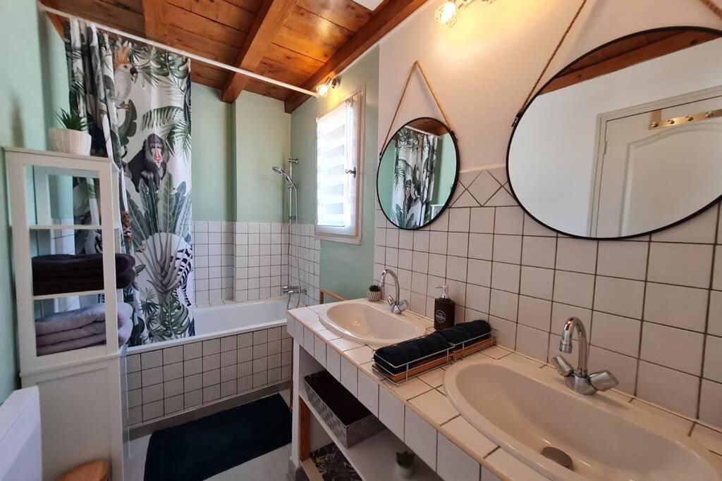 Appart Cosy Avec Son Exterieur Chaleureux,Piscine Et Parking Prive ฟองต์วิลเย ภายนอก รูปภาพ