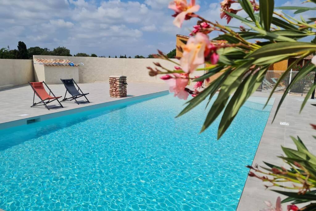 Appart Cosy Avec Son Exterieur Chaleureux,Piscine Et Parking Prive ฟองต์วิลเย ภายนอก รูปภาพ