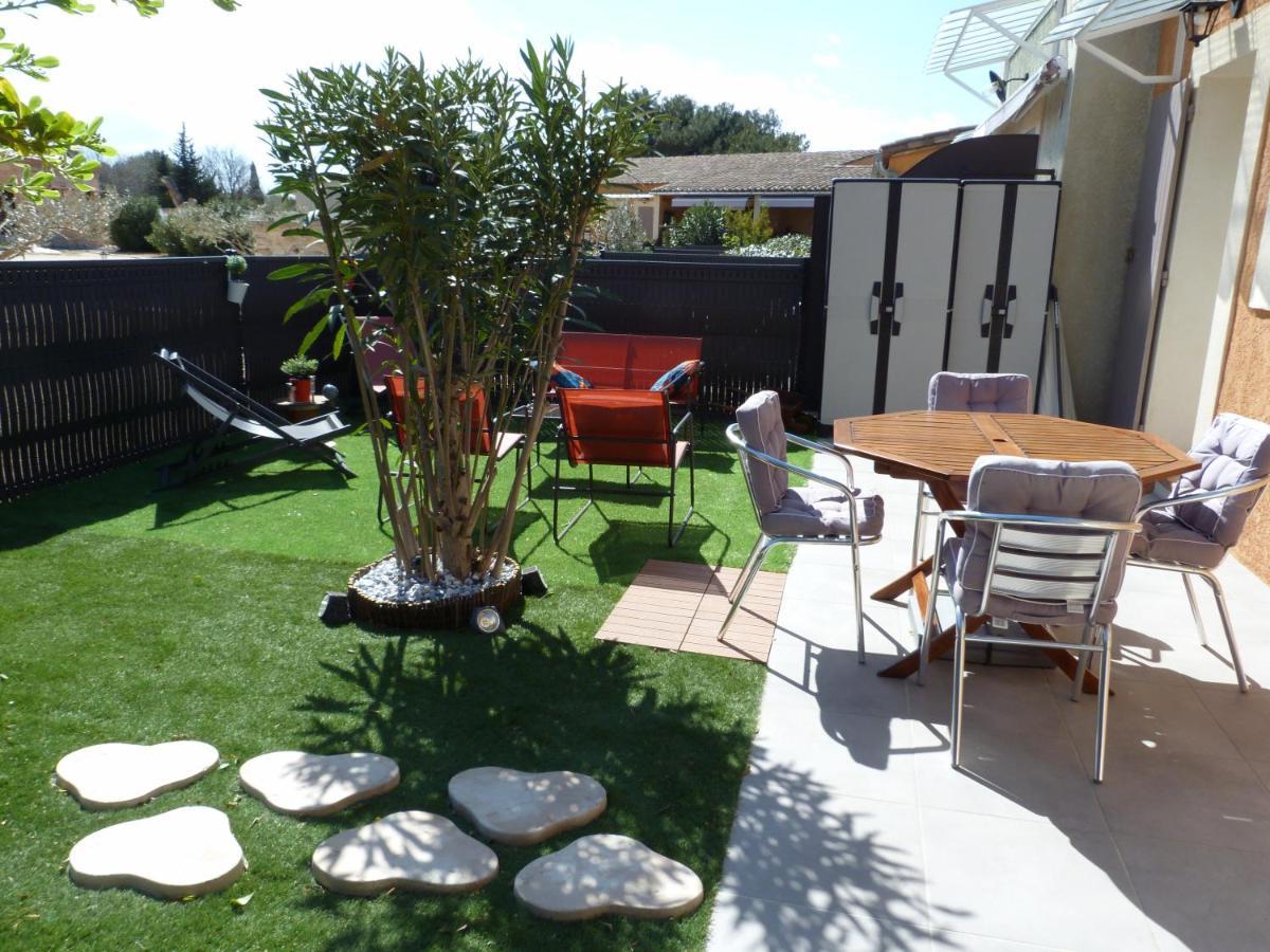 Appart Cosy Avec Son Exterieur Chaleureux,Piscine Et Parking Prive ฟองต์วิลเย ภายนอก รูปภาพ